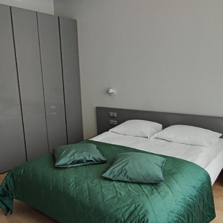 Silver Apartments - Ovo -Justincenter Вроцлав Екстериор снимка
