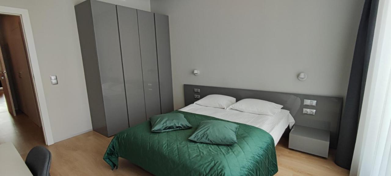 Silver Apartments - Ovo -Justincenter Вроцлав Екстериор снимка